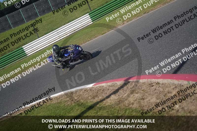 enduro digital images;event digital images;eventdigitalimages;mallory park;mallory park photographs;mallory park trackday;mallory park trackday photographs;no limits trackdays;peter wileman photography;racing digital images;trackday digital images;trackday photos